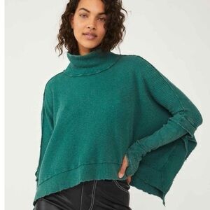 Free People Moon Daisy Turtleneck Poncho Sweater Everglade Green size small